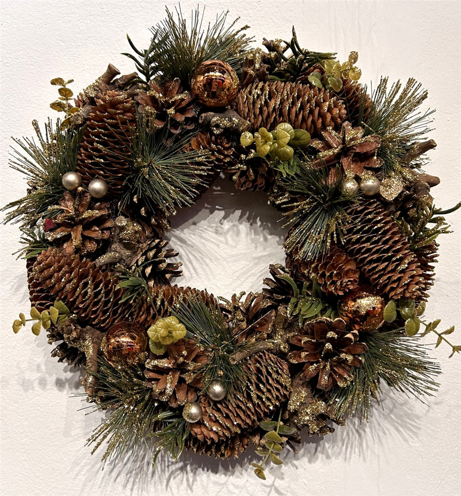 Pinecone Christmas Wreath