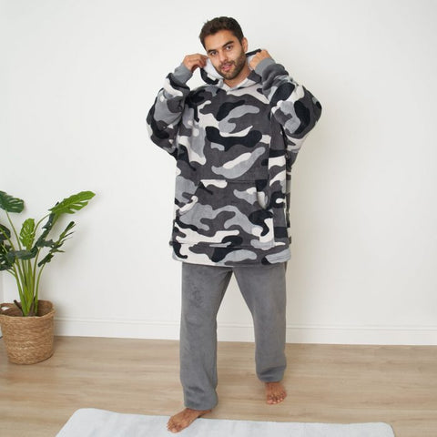 Camouflage Hooded Blanket - Charcoal